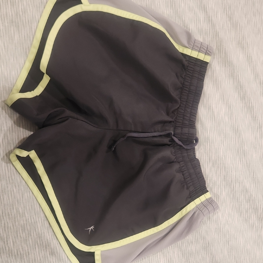 DanSkin Women's Gray and Yellow Athletic Shorts xs (0-2)